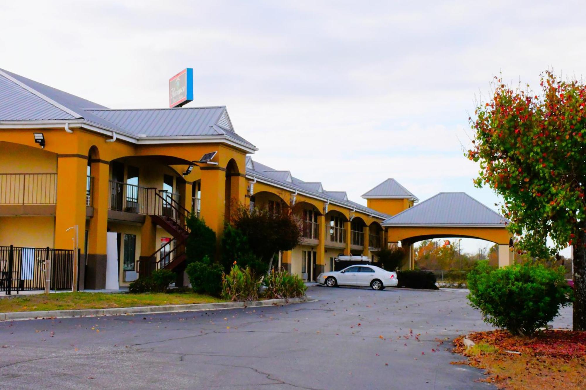Florence Inn And Suites Ngoại thất bức ảnh