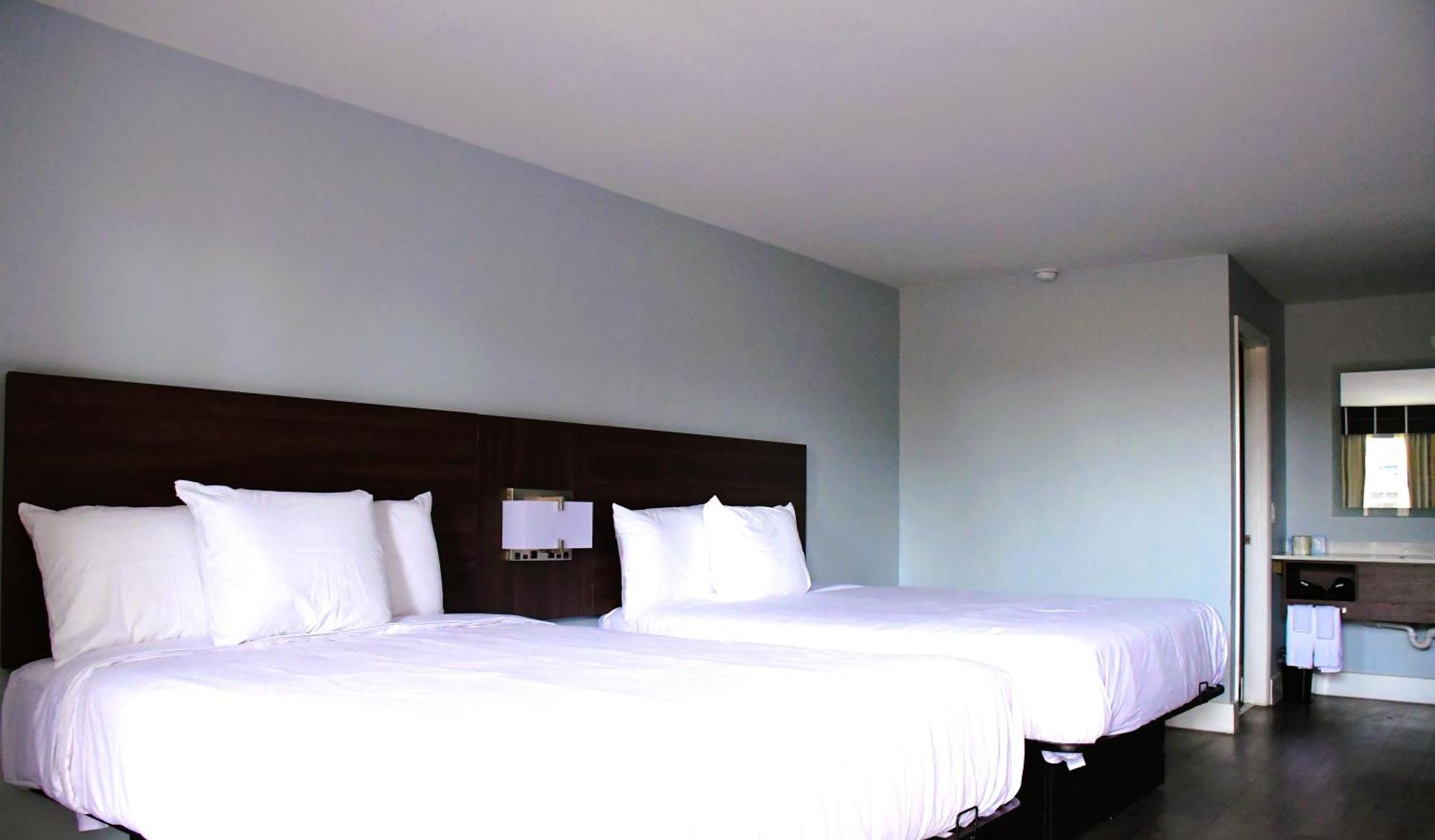 Florence Inn And Suites Ngoại thất bức ảnh